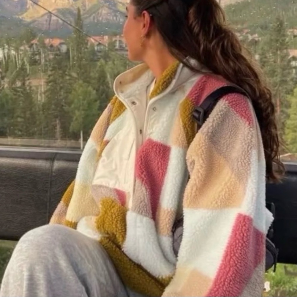Women’s Cozy Sherpa Patchwork Jacket - Multicolor